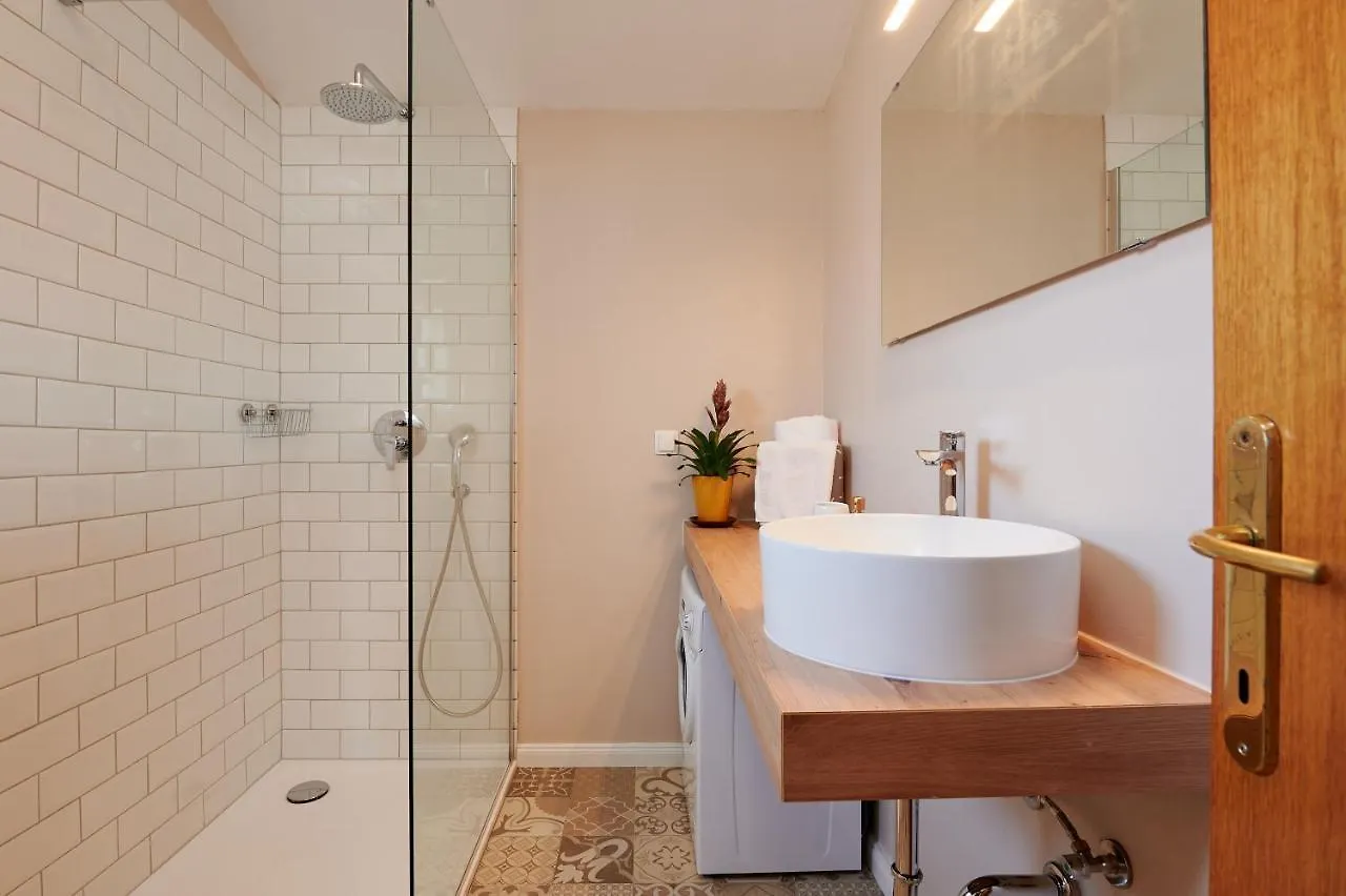 T&T Sea View Apartments Trogir Chorwacja