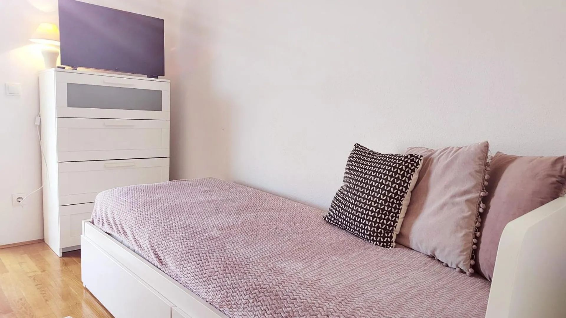 T&T Sea View Apartments Trogir