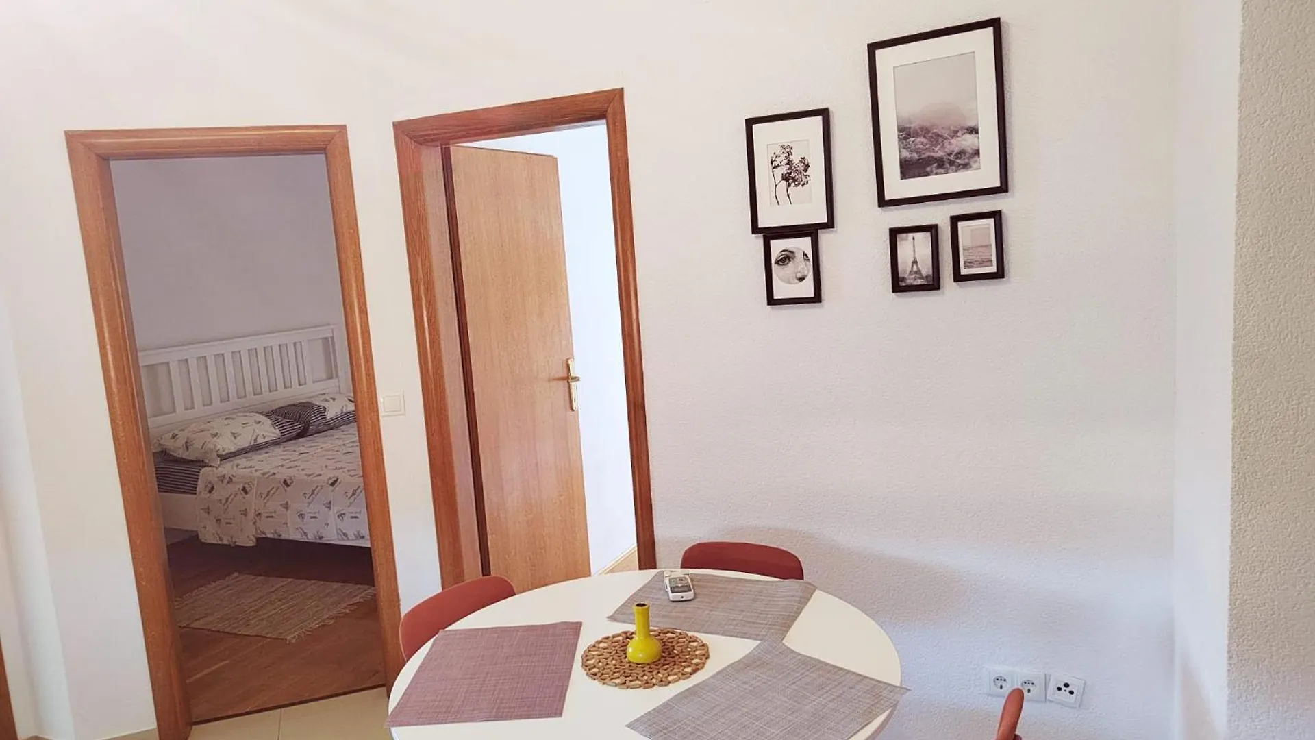 T&T Sea View Apartments Trogir